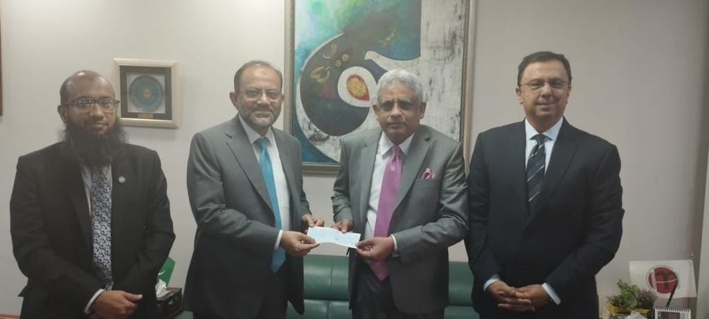 Faysal Bank donates PKR 5.0 million to IoBM for the utilization of funds for Zakat-eligible students