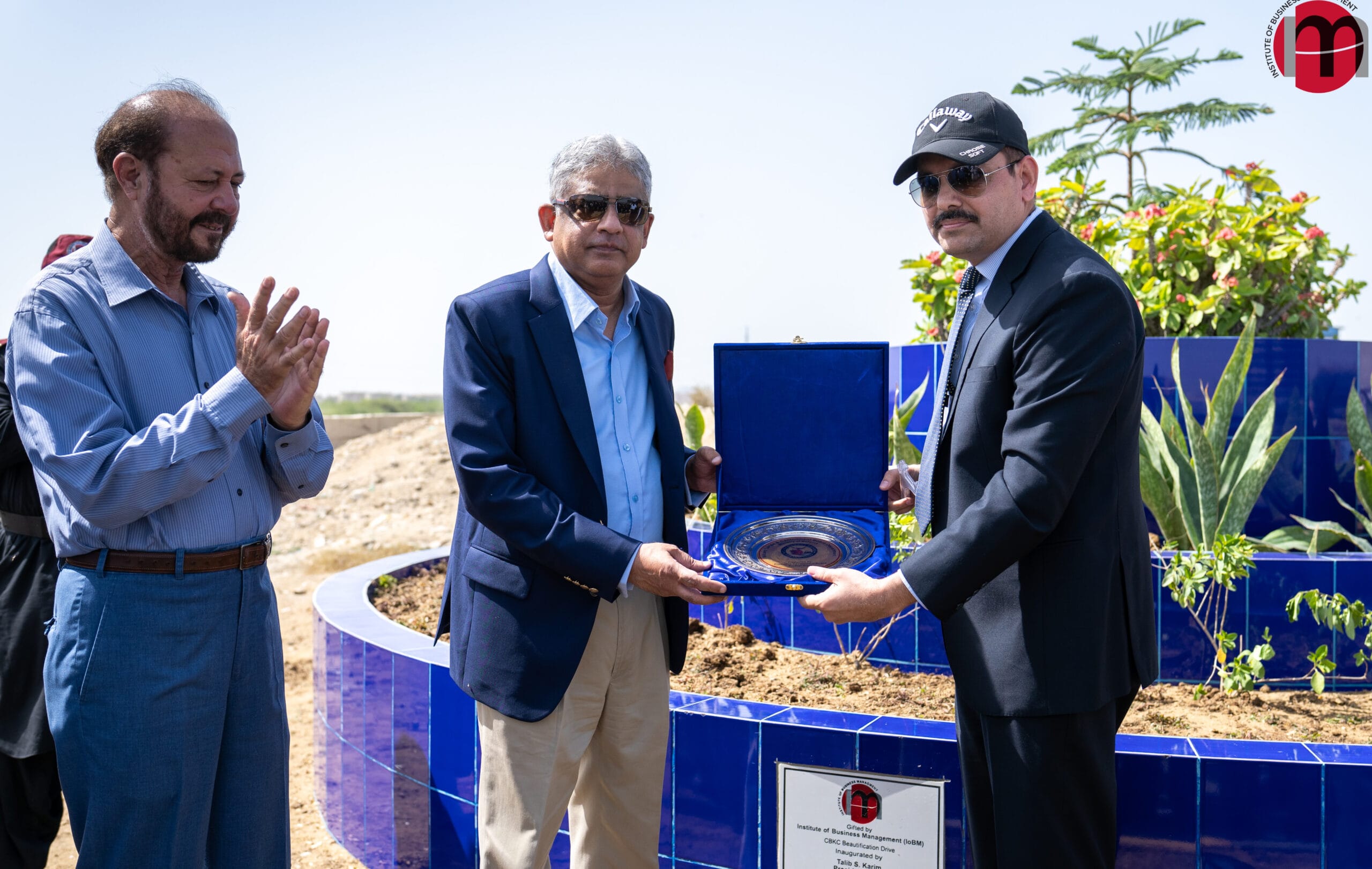 IoBM gifts planter to Korangi Creek Cantonment Beautification Drive