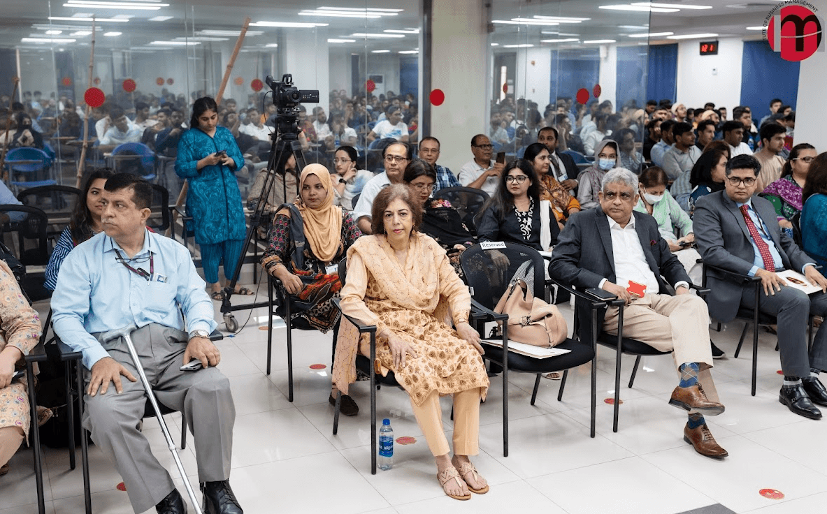 IoBM holds Orientation for Fall 2022